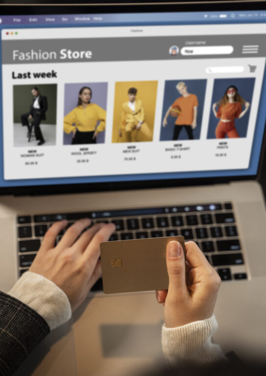 close-up-hand-holding-card